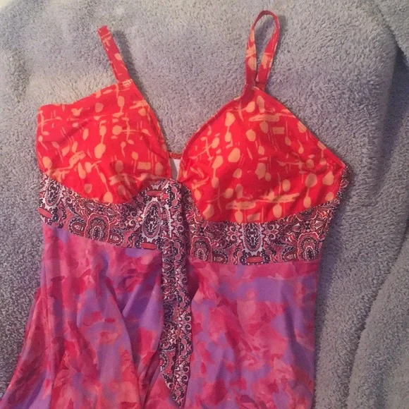 Woman’s XL swim wear shades of Orange,red and purple. Brand new. - Picture 1 of 14